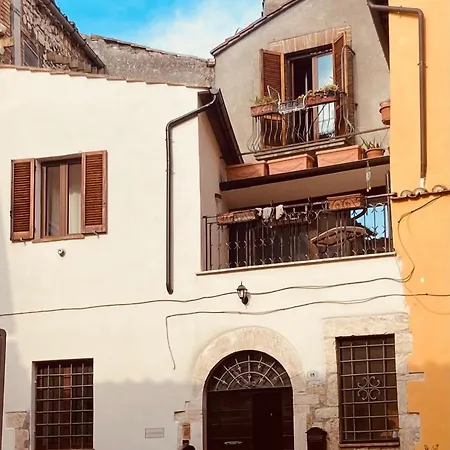 Bed and breakfast La Comoedia Amelia