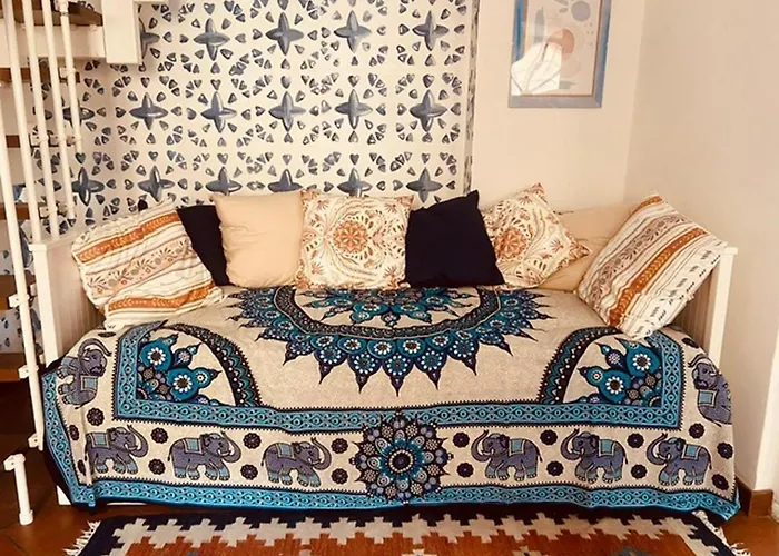 La Comoedia * Amelia